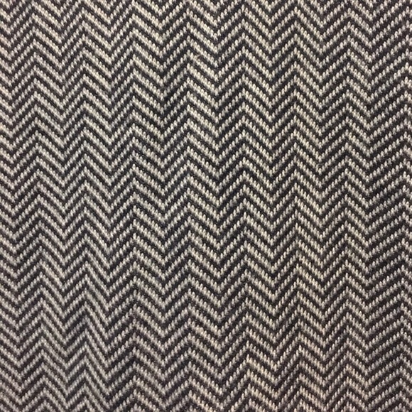 🔴SOLD🔴 MENS V-NECK CARDIGAN - Picture 3 of 3